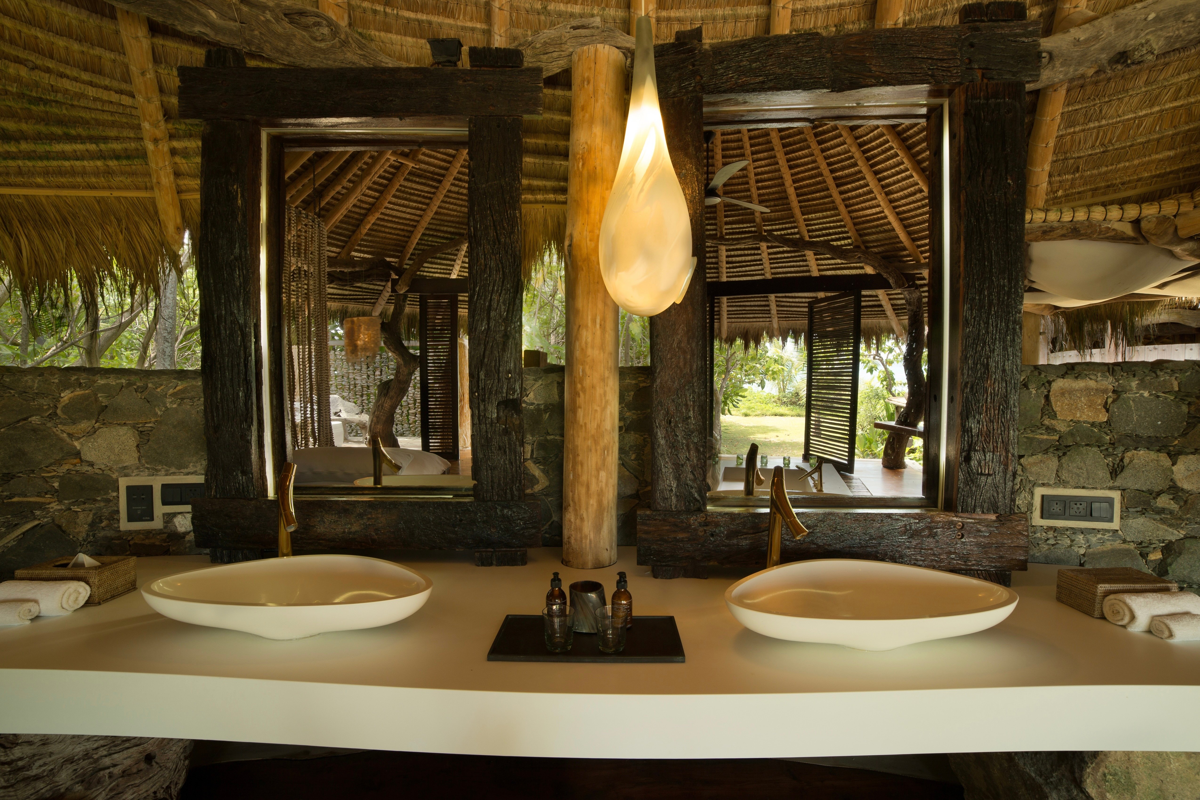 1200x800_North Island_North-Island-PresidentialVillaBathroomStyle
