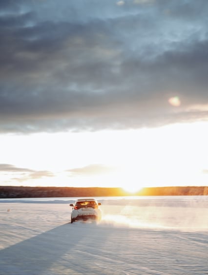 4 Driftování s Toyotou GR Yaris v Laponsku – 2025 | Exclusive Tours