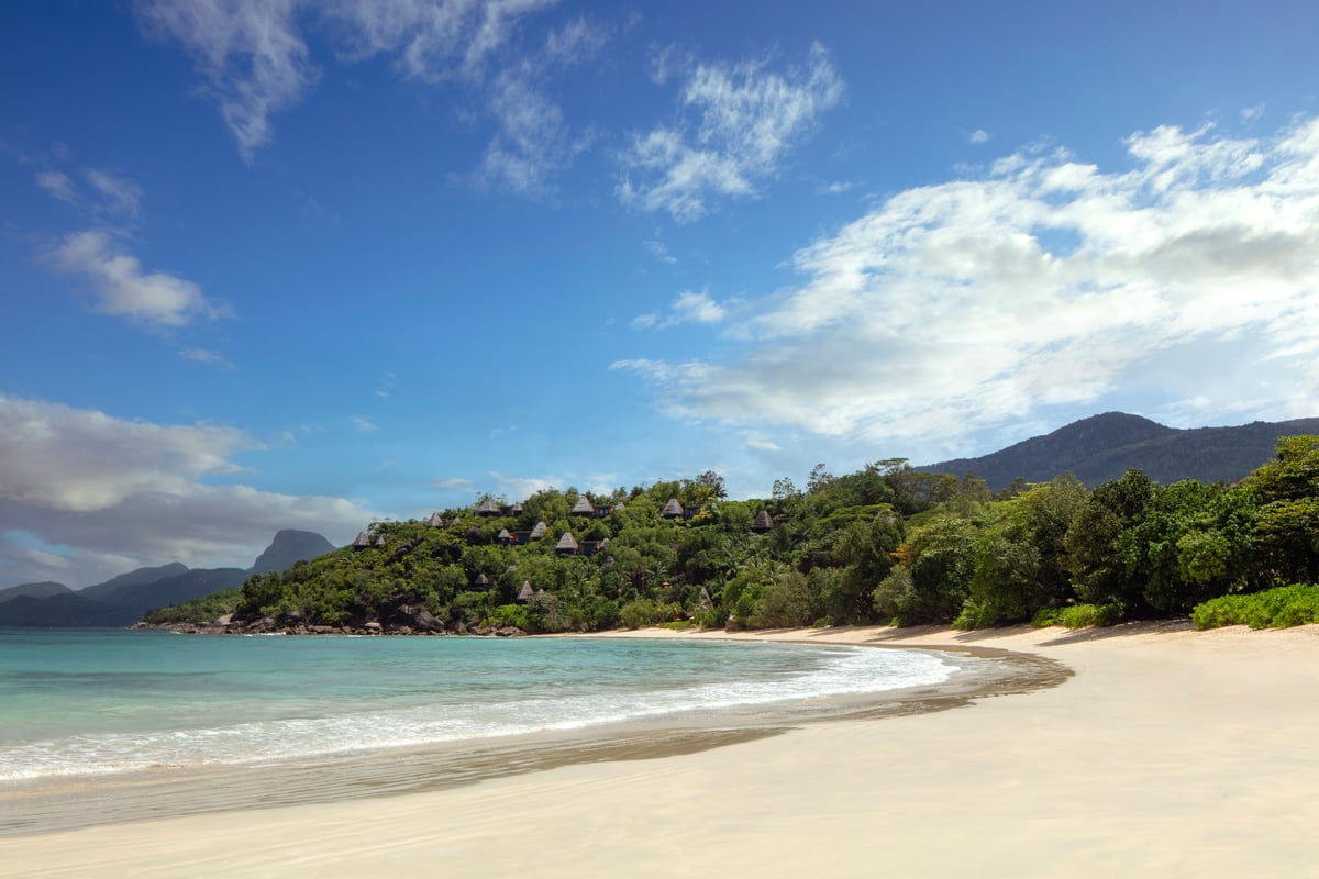 Anantara_Maia_Seychelles_Villas_Beach_Resort_View