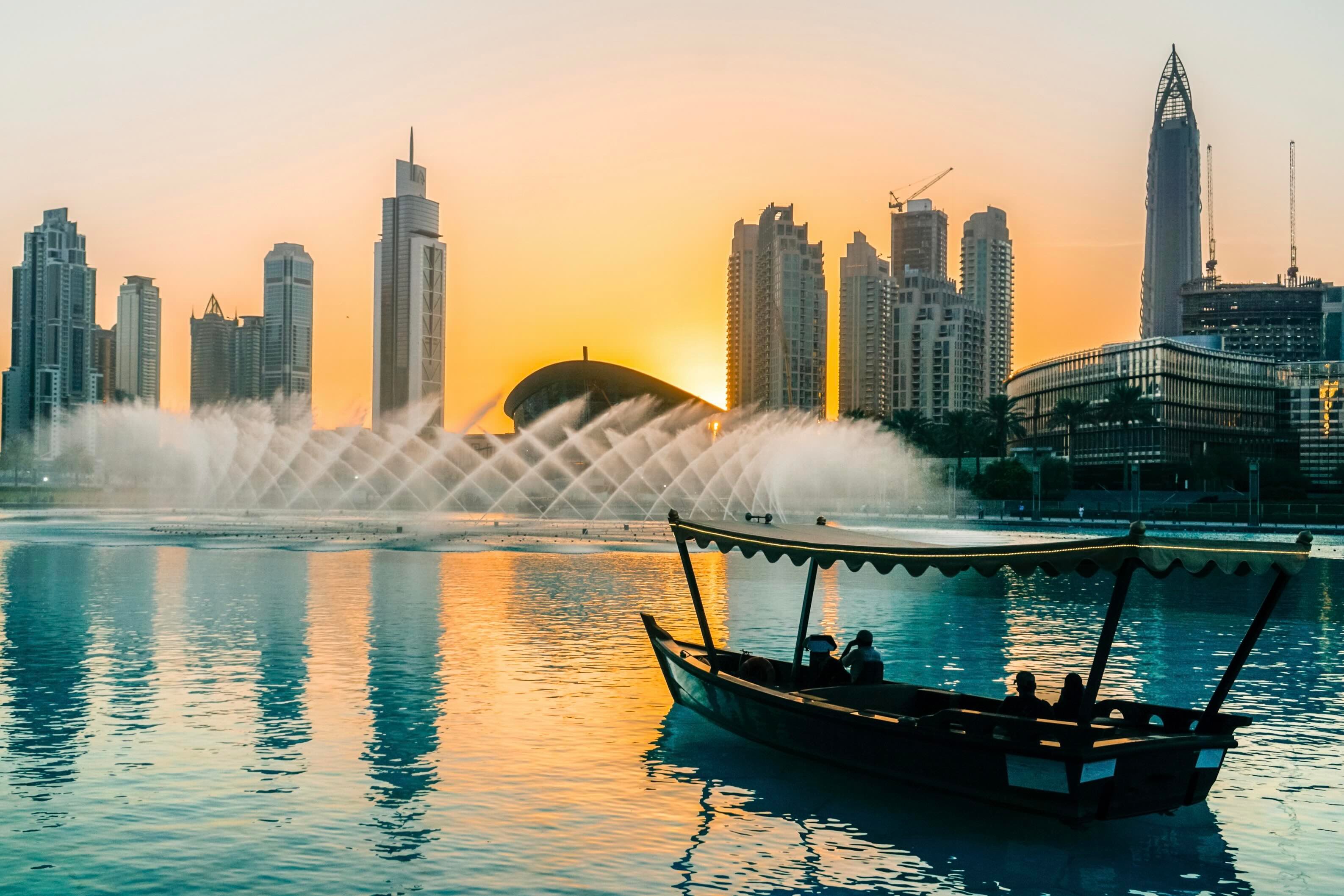 Dubaj – mission possible | Exclusive Tours shutterstock_729704305-1