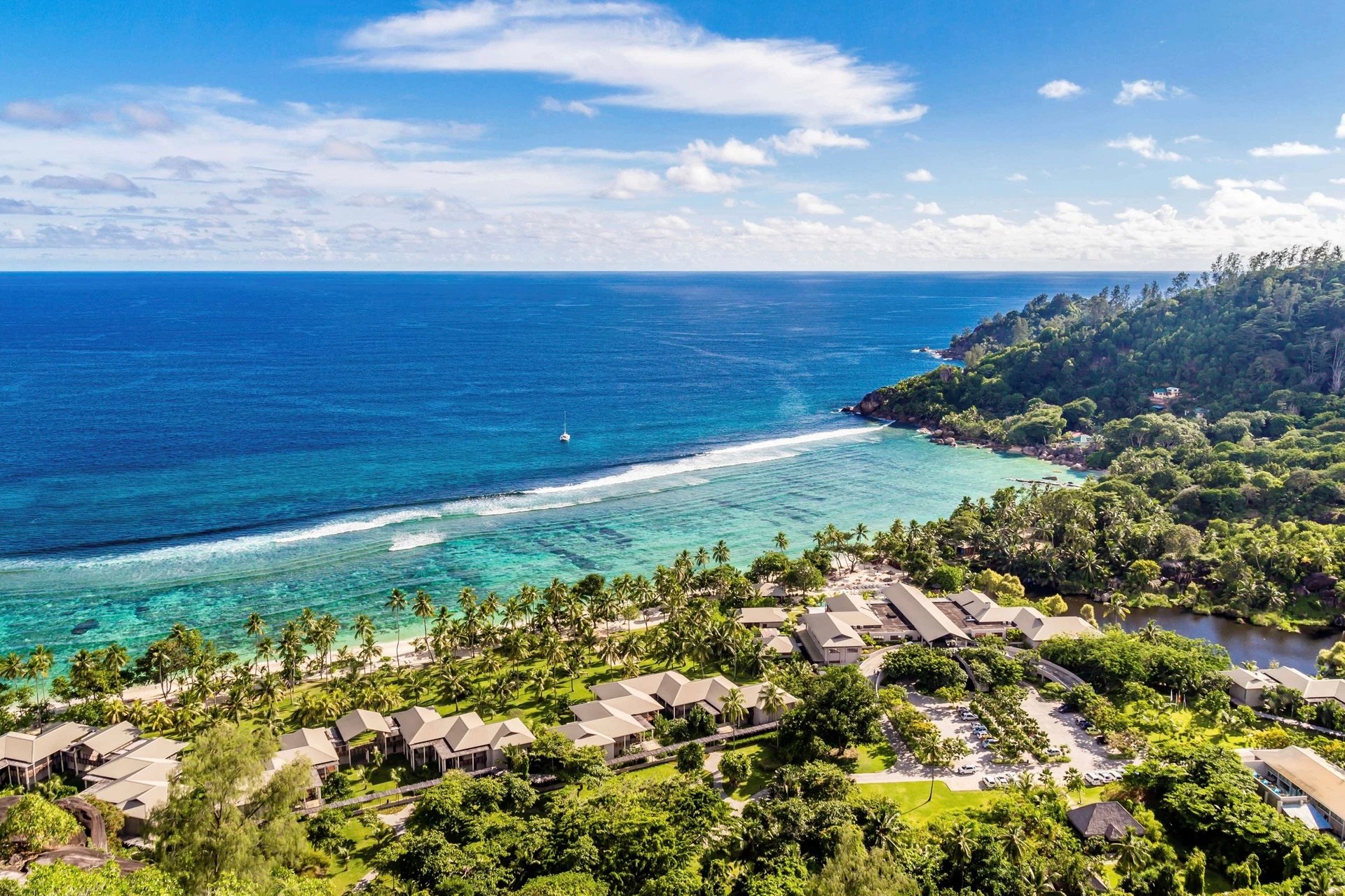 Kempinski Seychelles Resort c8ad8a4cae7b-73656585_4K-1