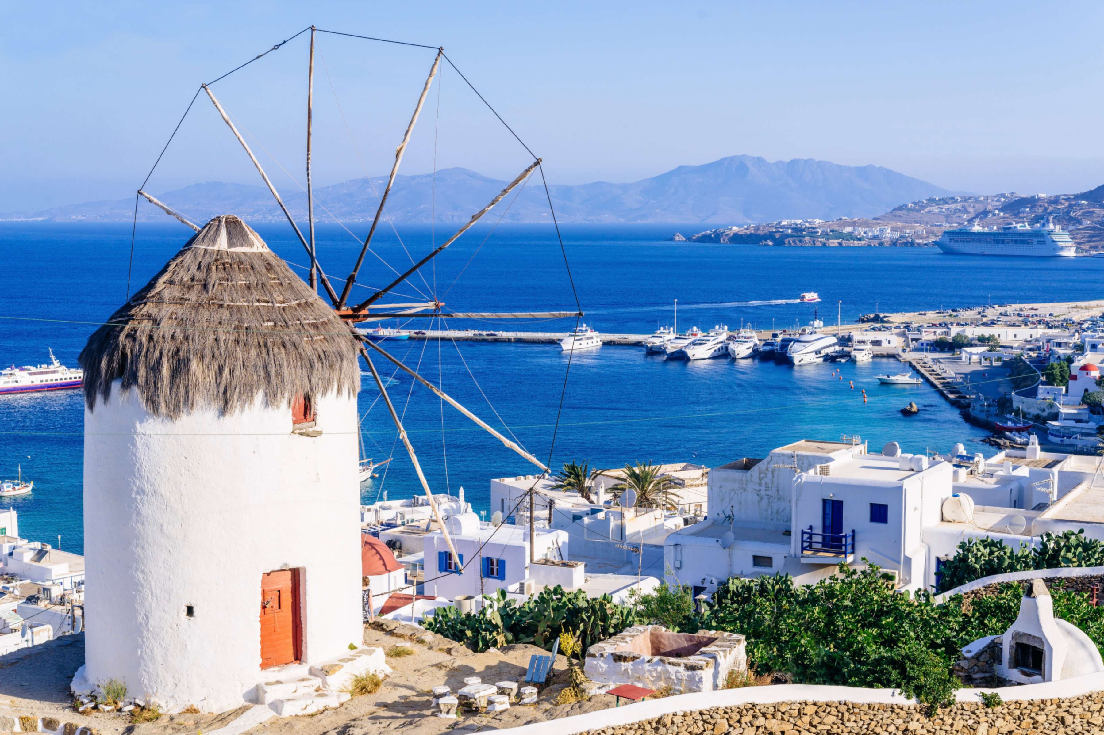 Mykonos – autenticita a luxus | Exclusive Tours shutterstock_547490098