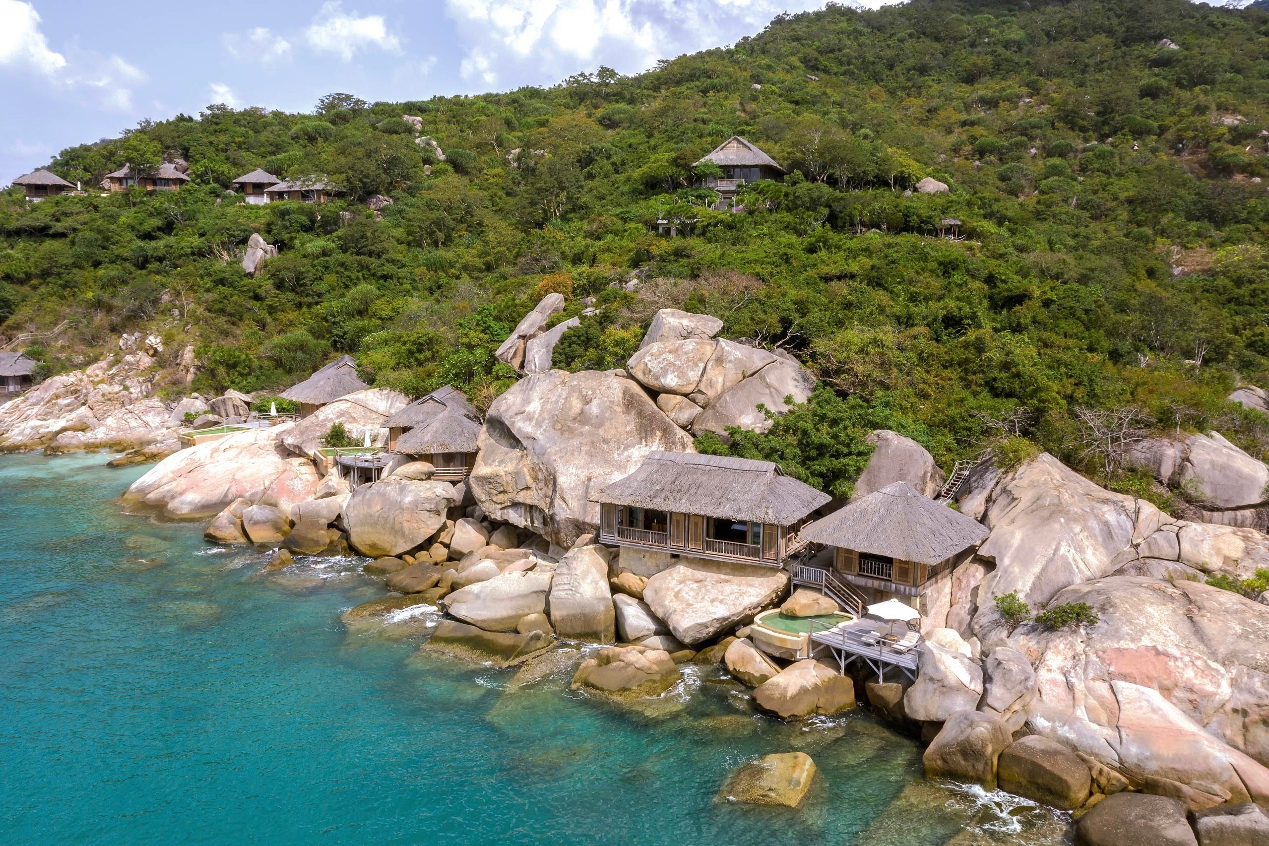 Six Senses Ninh Van Bay ninh_van_bay_vietnam_rock_pool_villa_aerial2