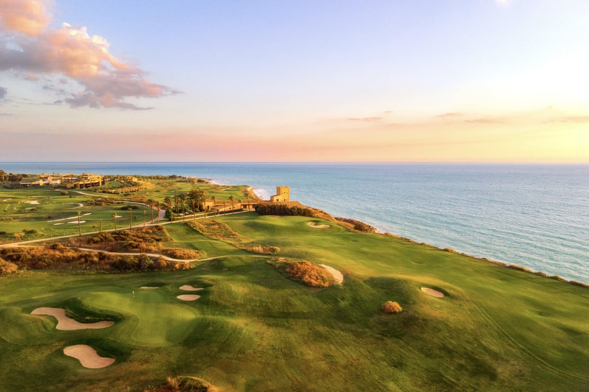 Verdura Resort, a Rocco Forte Hotel | Exclusive Tours RFH_Verdura_Resort_-_Verdura_Shore_Course 2